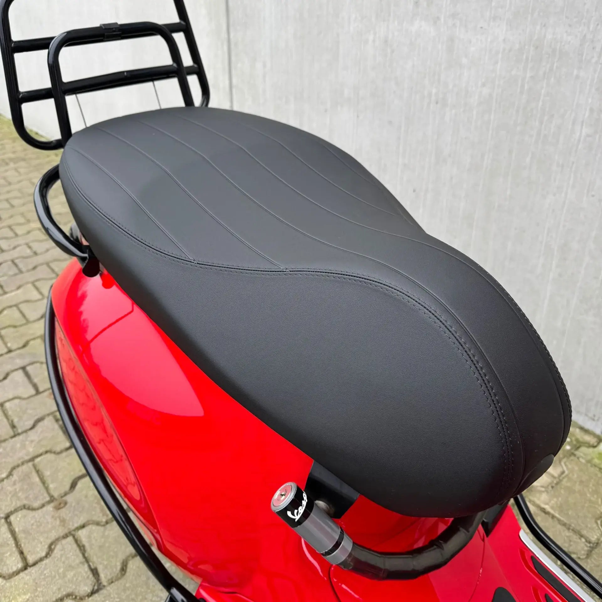 SOLD Vespa Sprint Glans Rood DRF-80-P