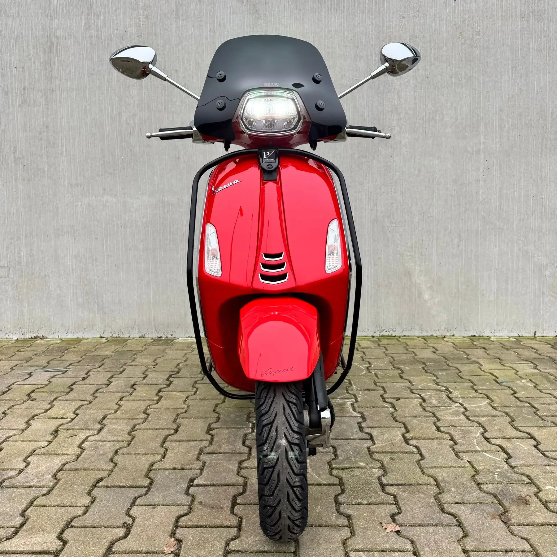SOLD Vespa Sprint Glans Rood DRF-80-P