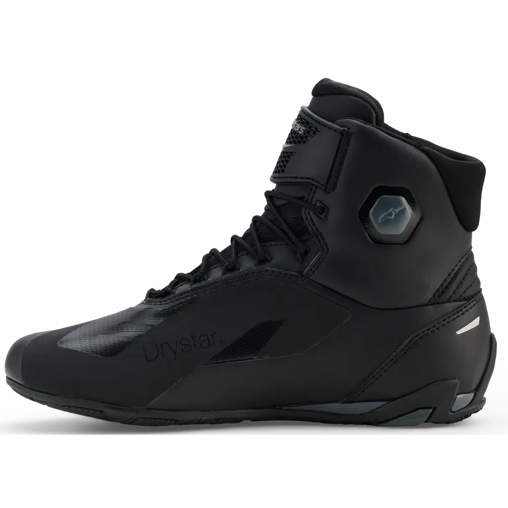Alpinestars Faster 4 Drystar motorschoenen gedragen op motorfiets