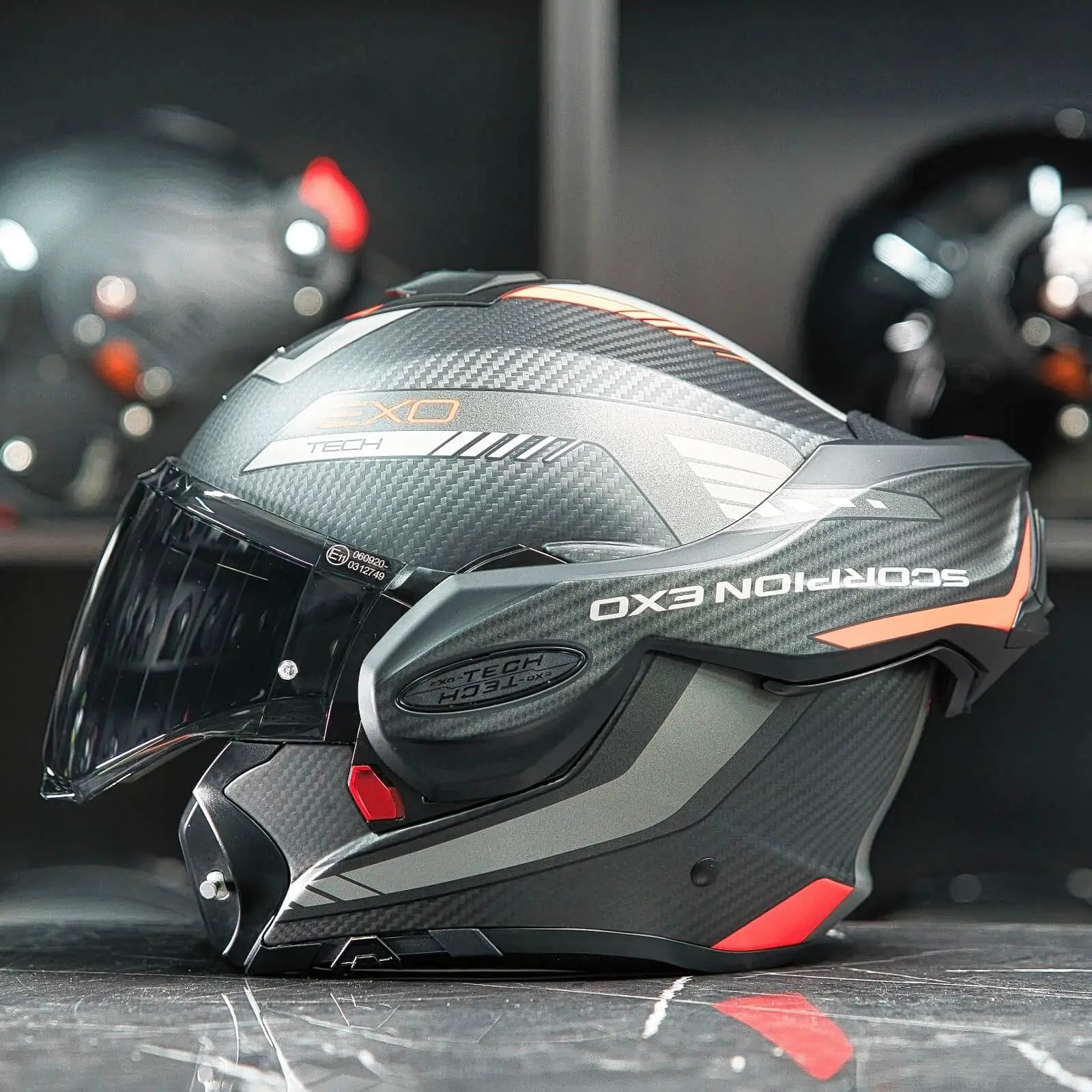 Scorpion Exo-Tech Evo Carbon Cosy Matt Black-Red