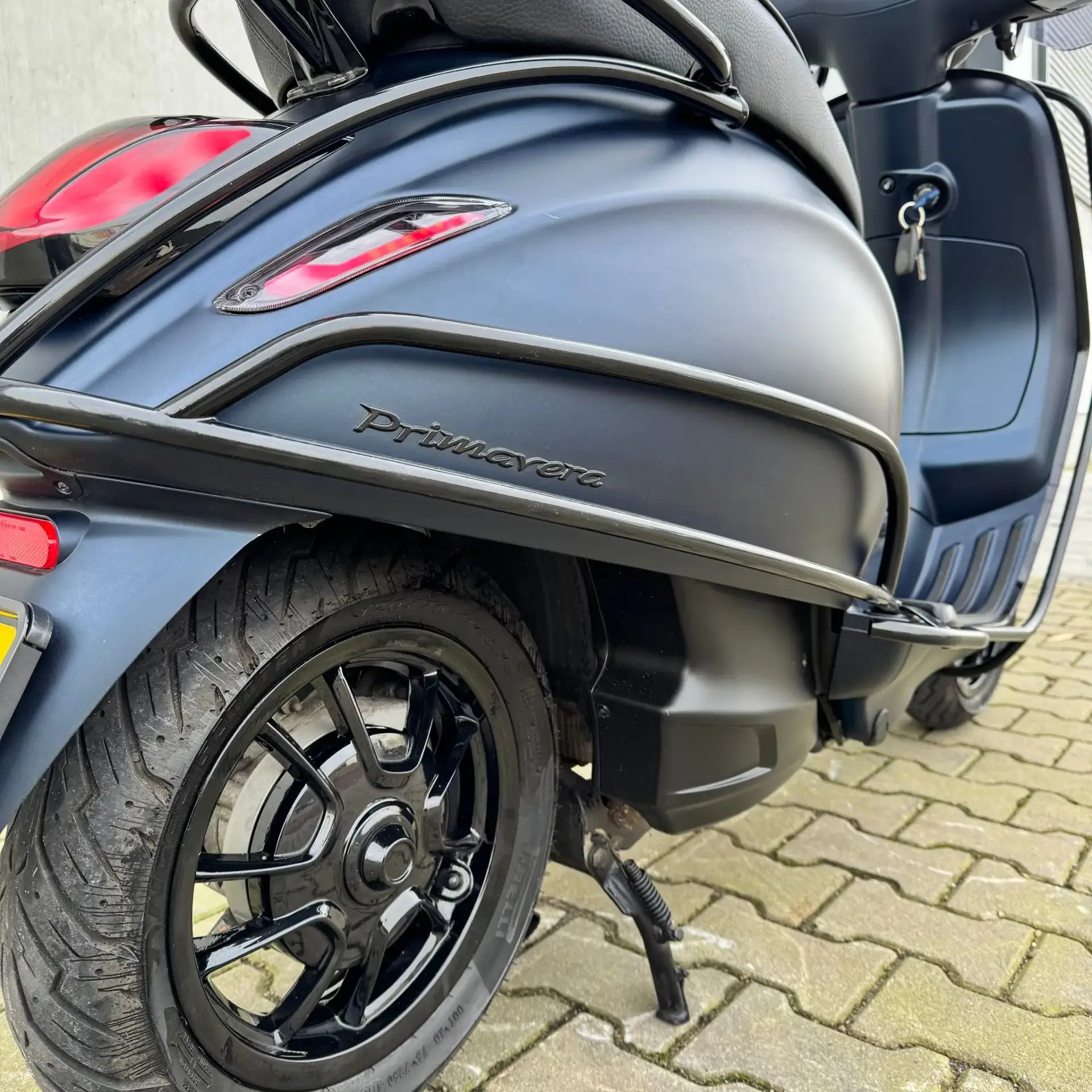 SOLD Vespa Primavera Custom Opaco Dark Blue DXF-03-R