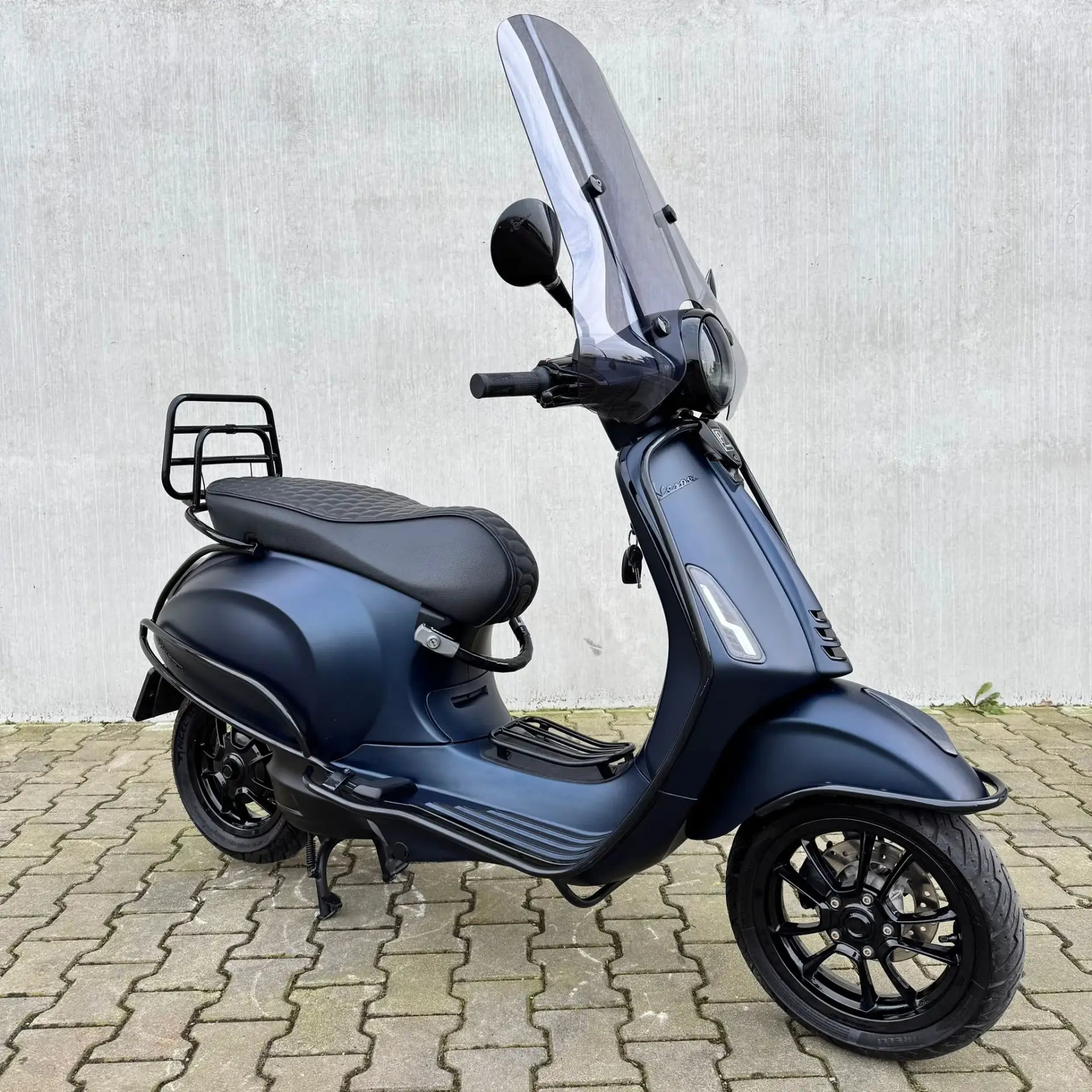SOLD Vespa Primavera Custom Opaco Dark Blue DXF-03-R