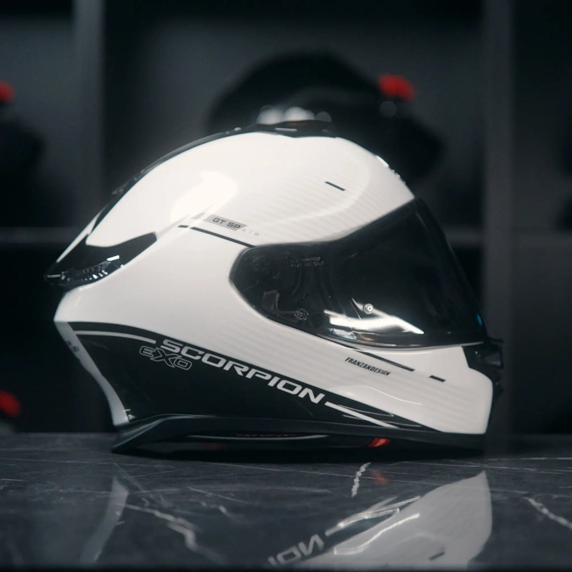 Scorpion EXO-GT SP Air Asphalt Pearl White Black