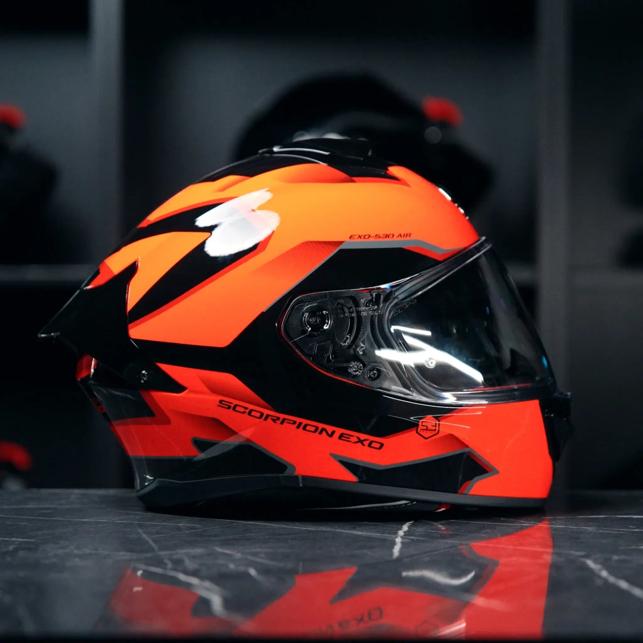 Scorpion EXO-530 Clip Red Black