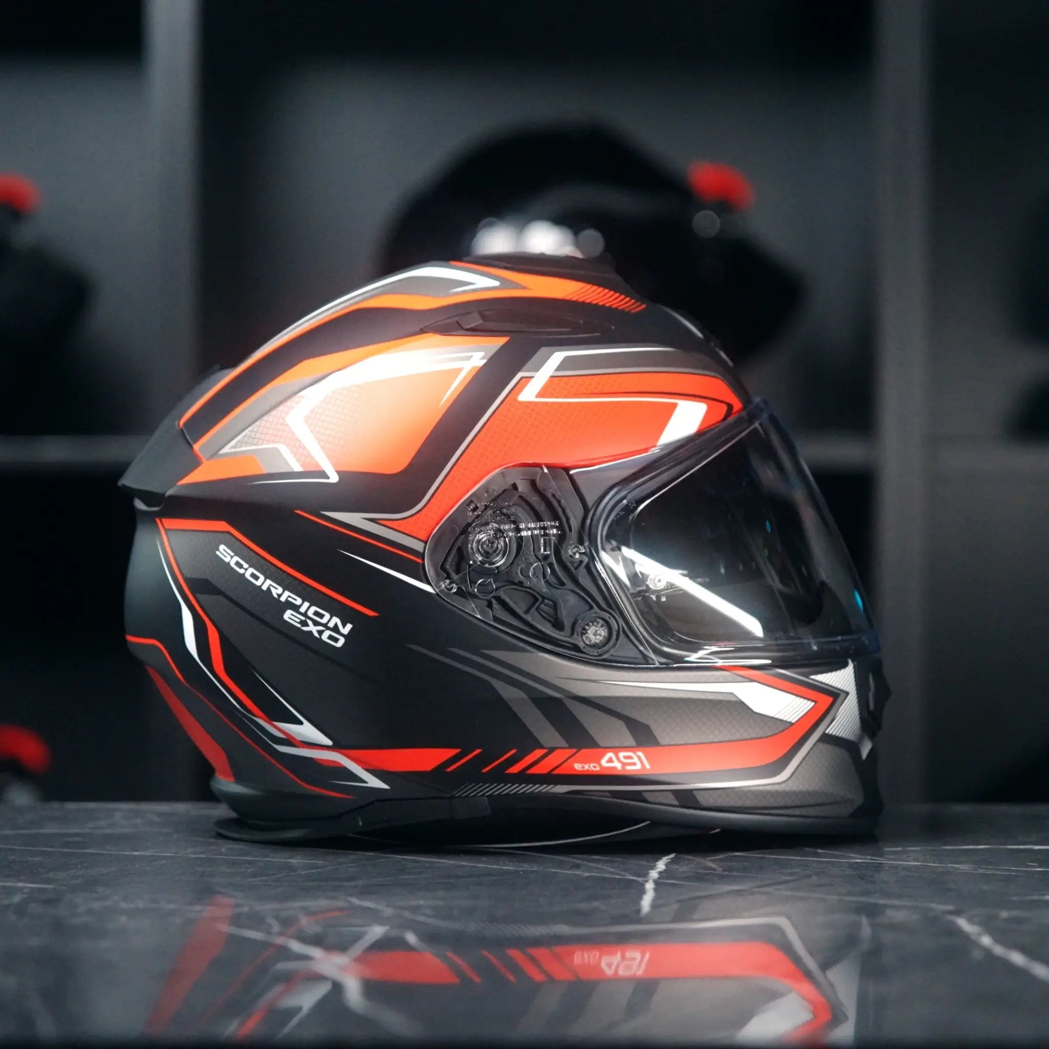 Scorpion Exo-491 Zumo Matt Black Red