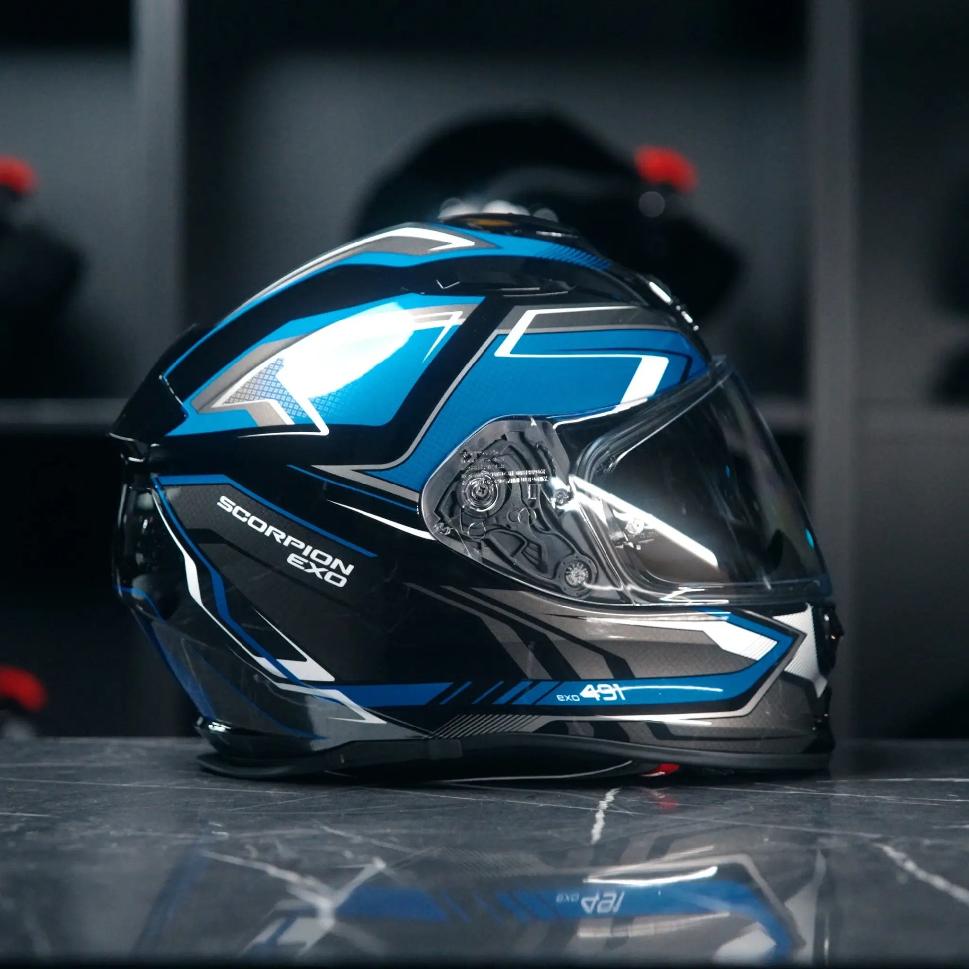 Scorpion Exo-491 Zumo Black Blue