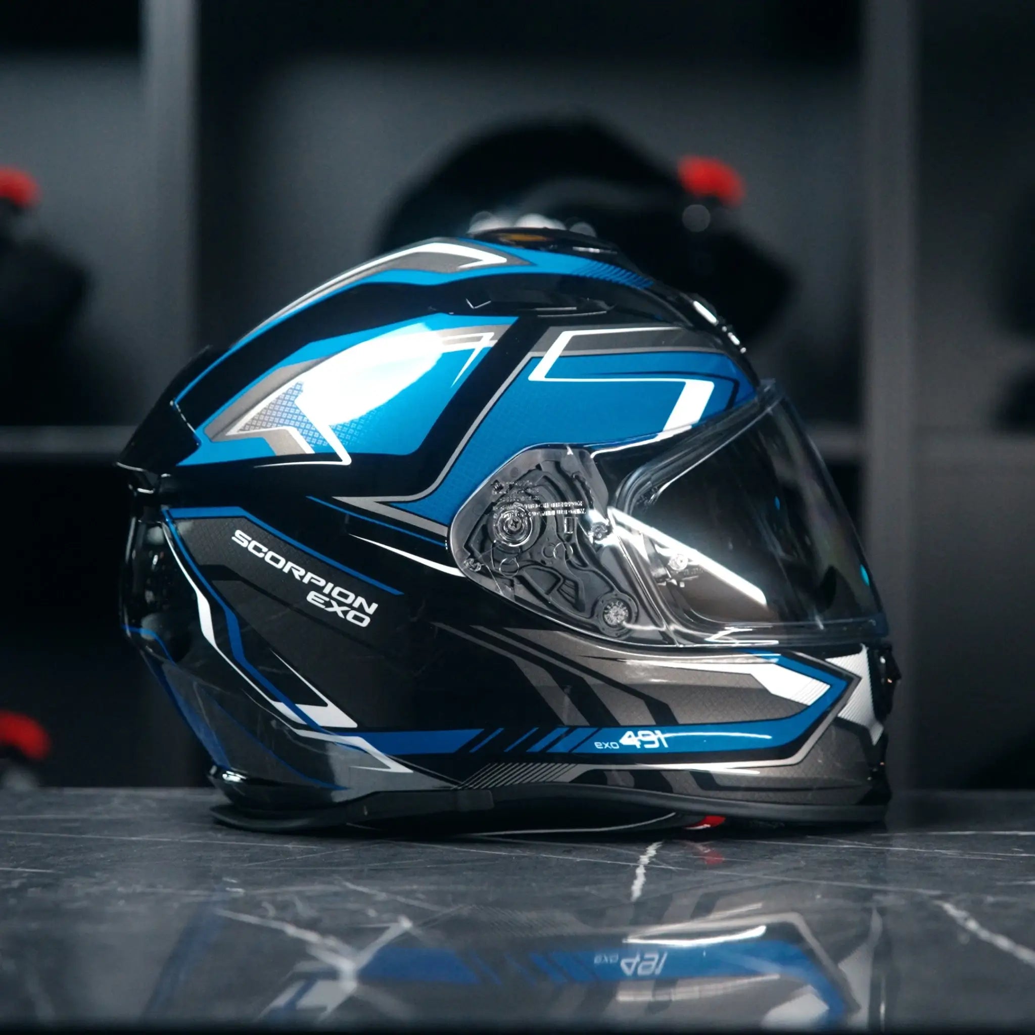 Scorpion Exo-491 Zumo Black Blue