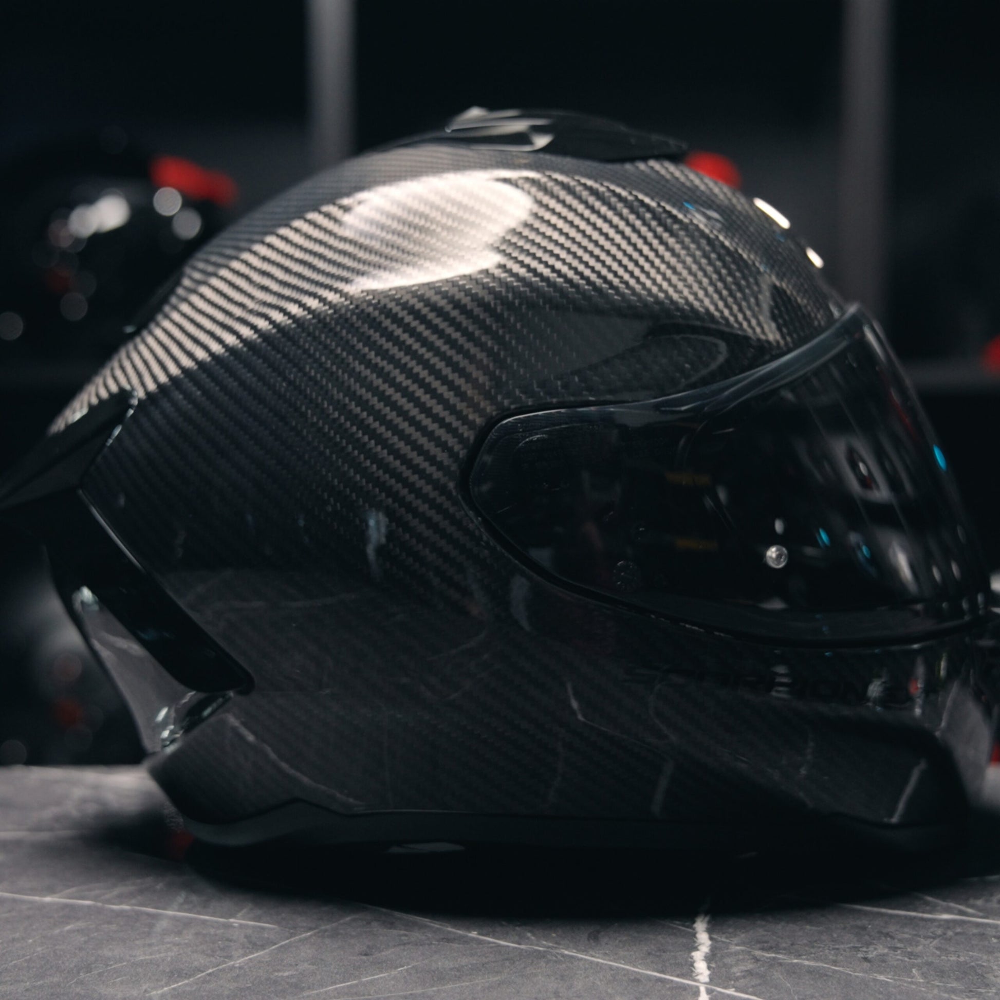 Scorpion EXO-1500 Carbon Solid Glossy Black